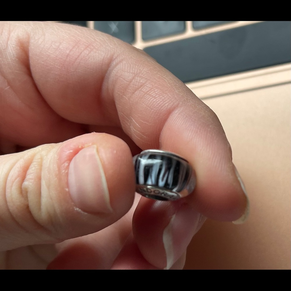 Pandora Murano glass zebra design